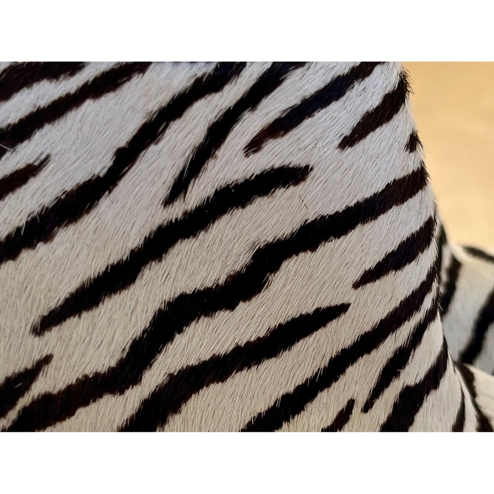 VC Signature Vince Camuto Zebra Calf Hair Slingback Shooties Heels Pumps 6.5 - Picture 4 of 12